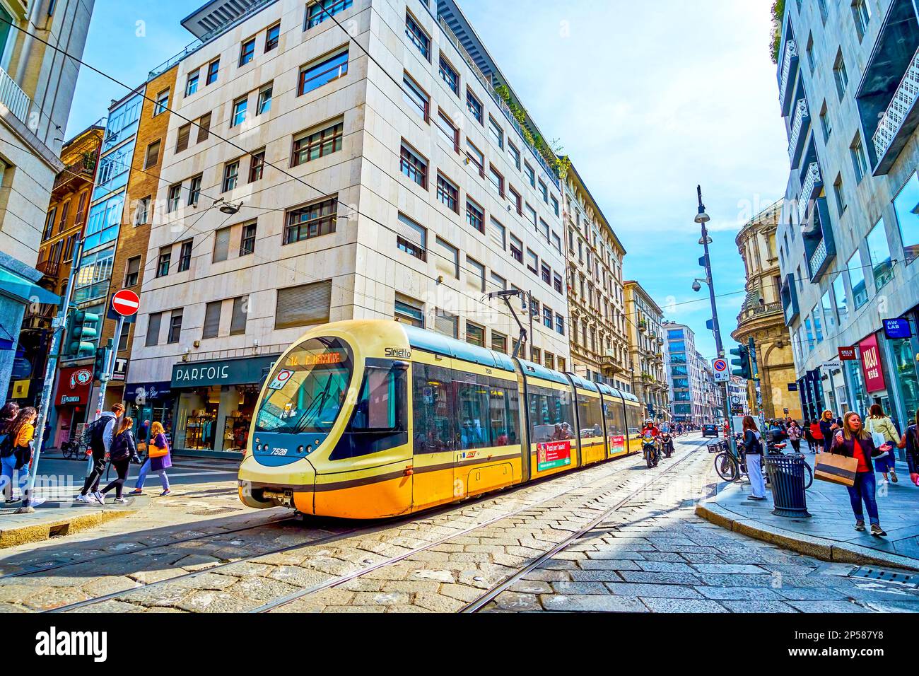 Via torino hi-res stock photography and images - Alamy