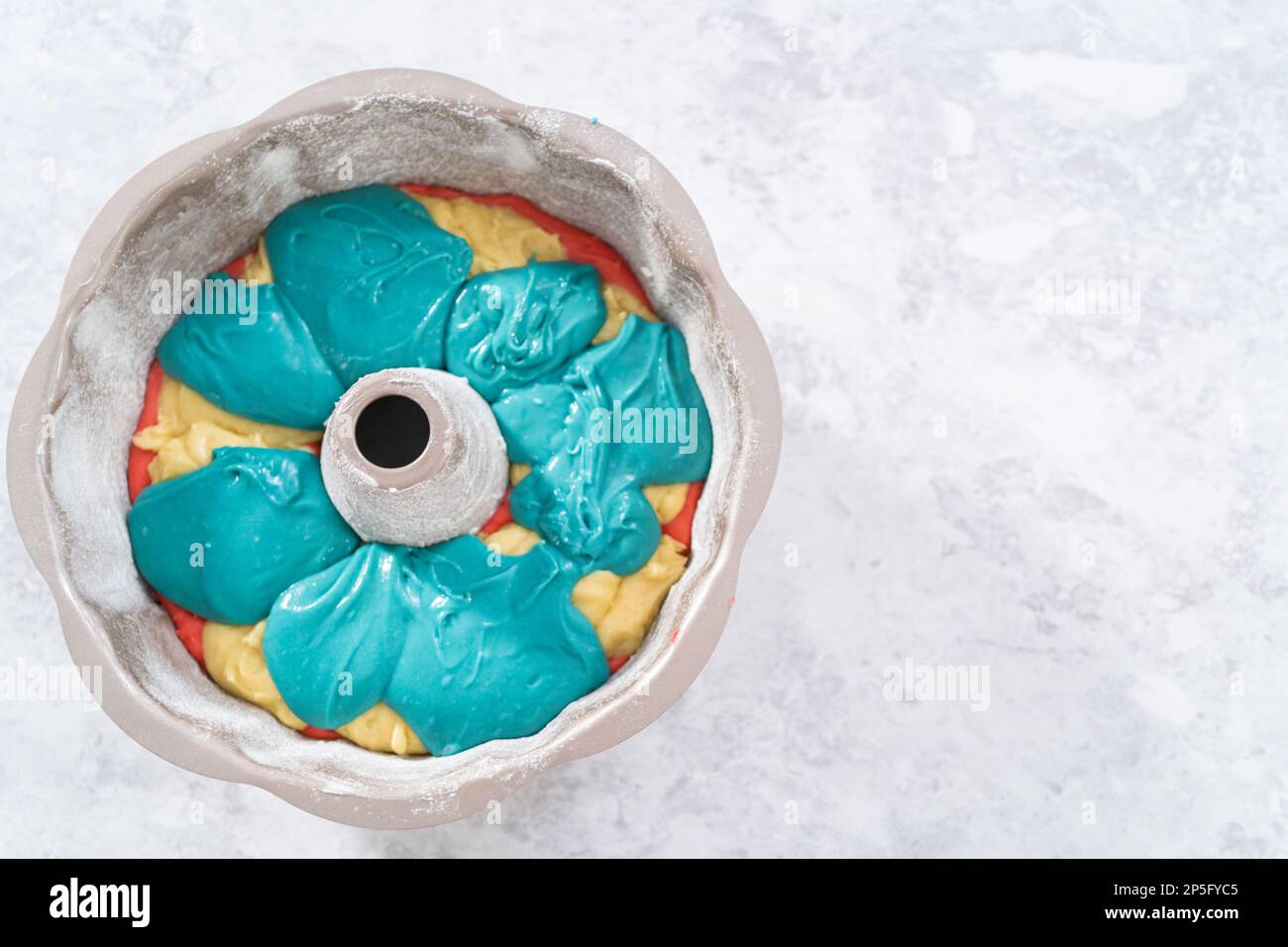 july 4th bundt cake decorating ideas