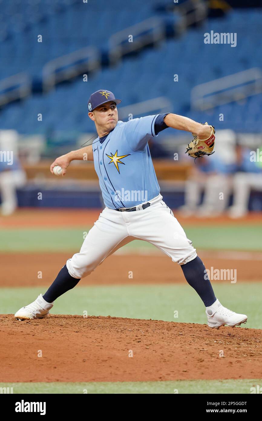 St. Petersburg, FL USA; Tampa Bay Rays pitcher Jaime Schultz (52) delivers  a pitch during an MLB spring training game against the Miami Marlins at Tro  Stock Photo - Alamy