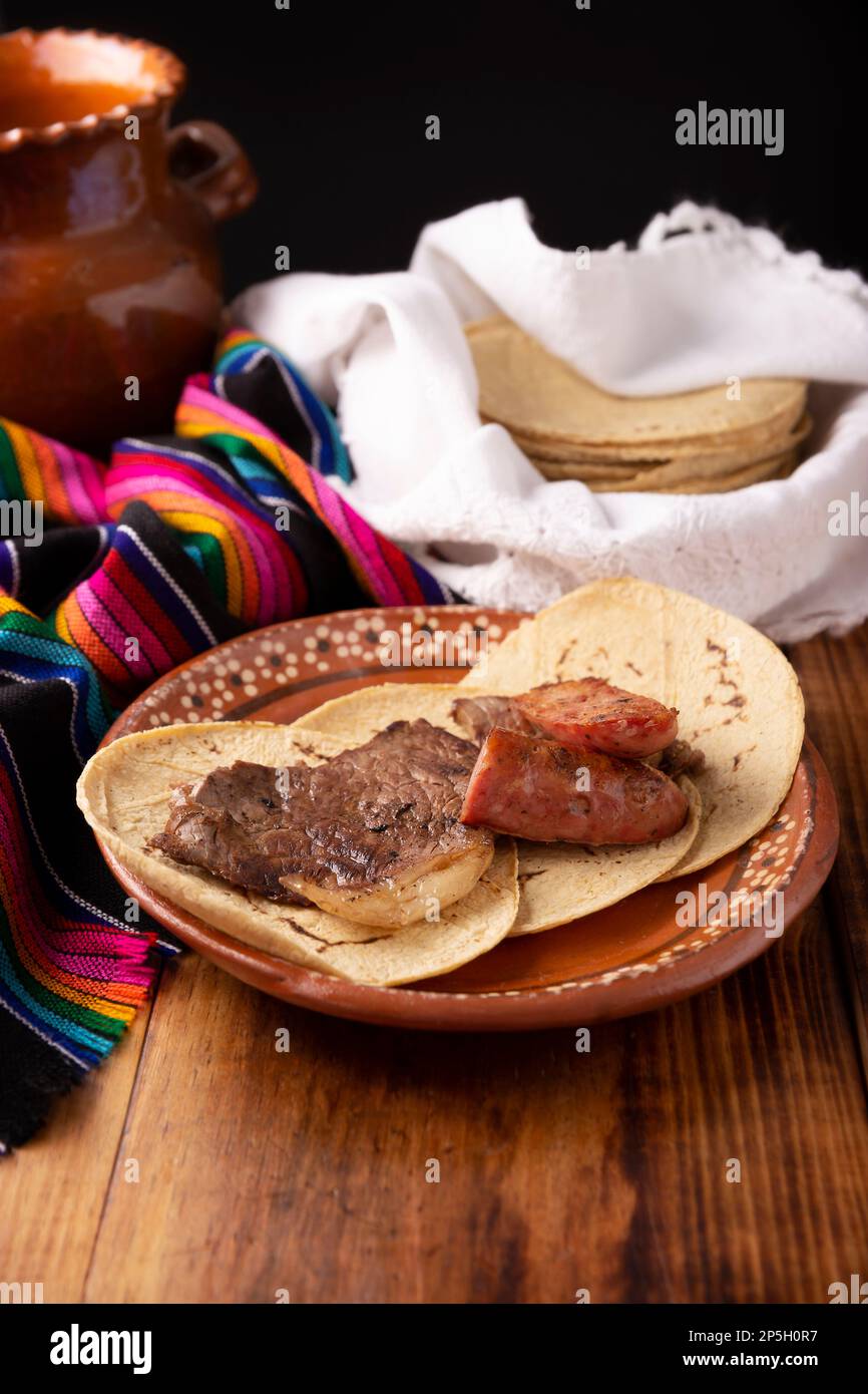Bistec beefsteak tacos hires stock photography and images Alamy
