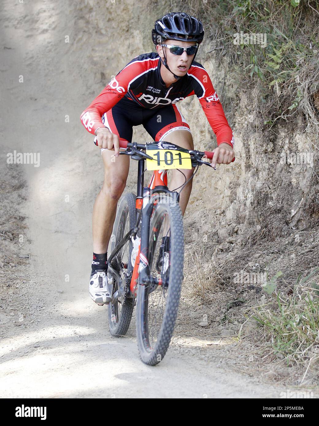 Simon Lawson of Wellington New Zealand racing at the BikeNZ