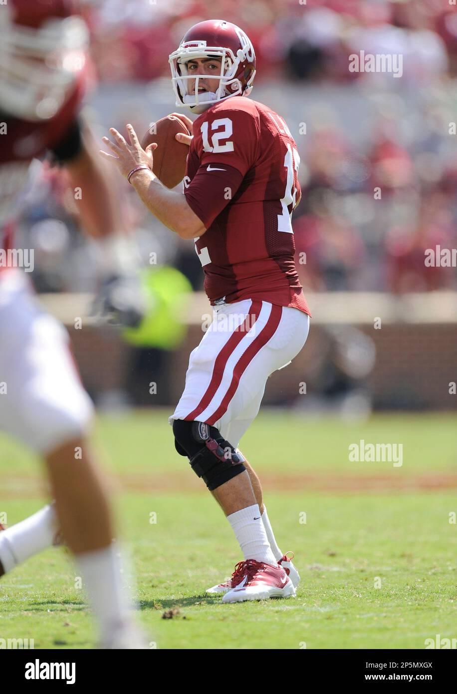 Oklahoma Sooners Landry Jones (12) in action during a game against