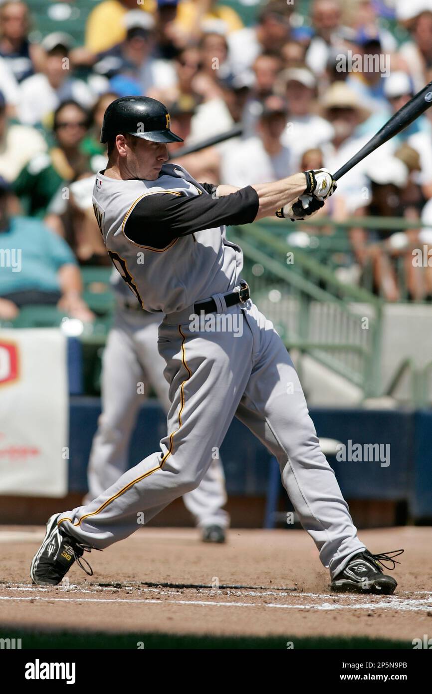 MILWAUKEE, WI - JULY 6: Left fielder Jason Bay #38 of the