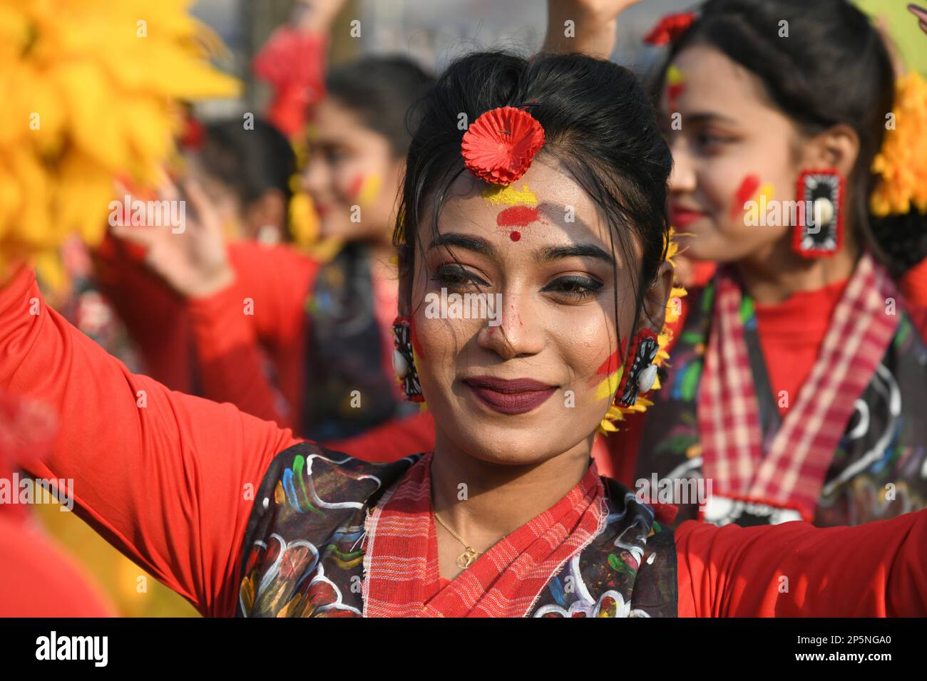 Kolkata, West Bengal, India. 5th Mar, 2023. Dancers performing Basanta