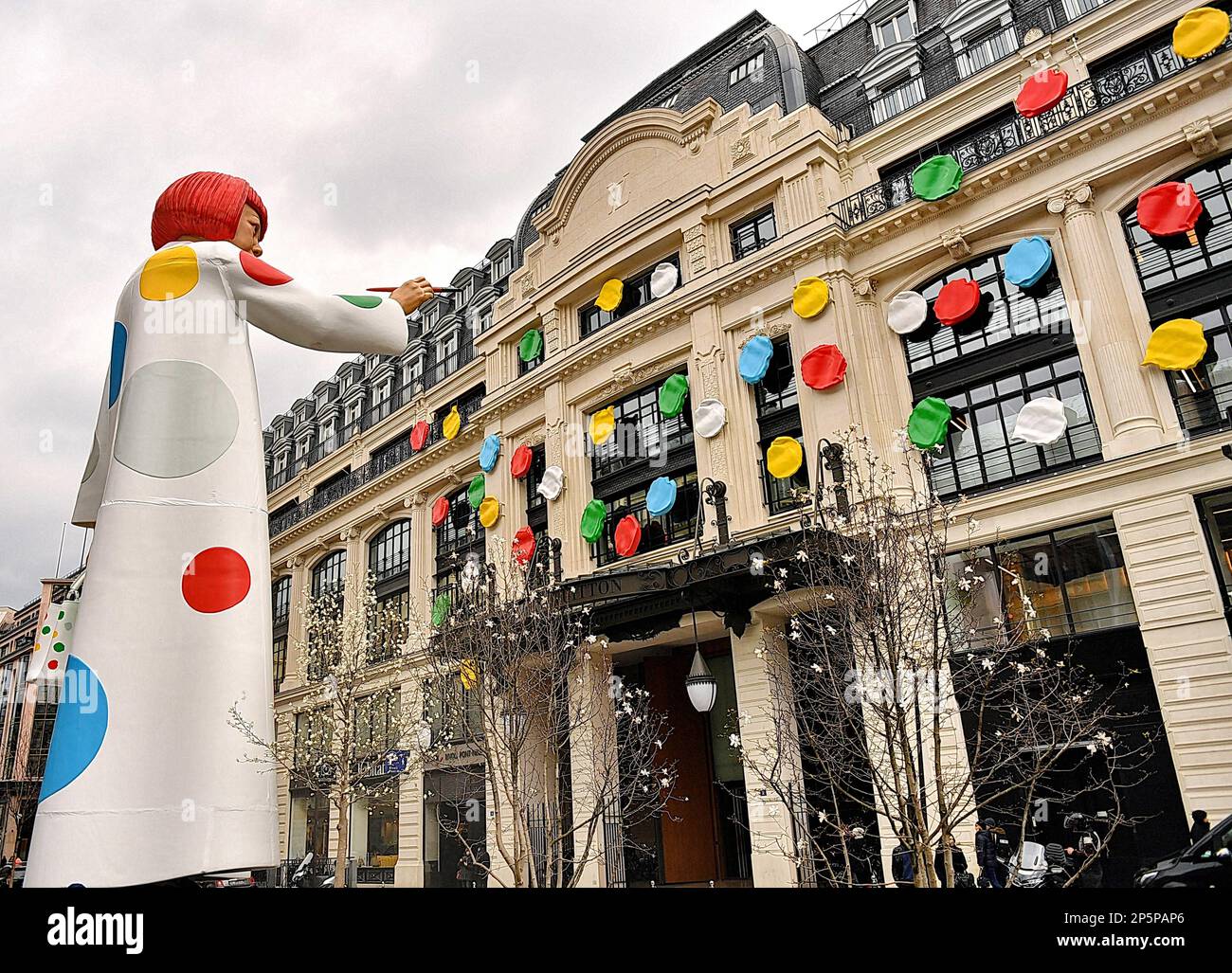 Paris, France. 06th Mar, 2023. A huge sculpture bearing the