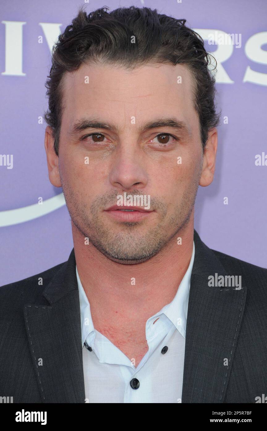 BEVERLY HILLS, CA JULY 30 Actor Skeet Ulrich arrives at NBC
