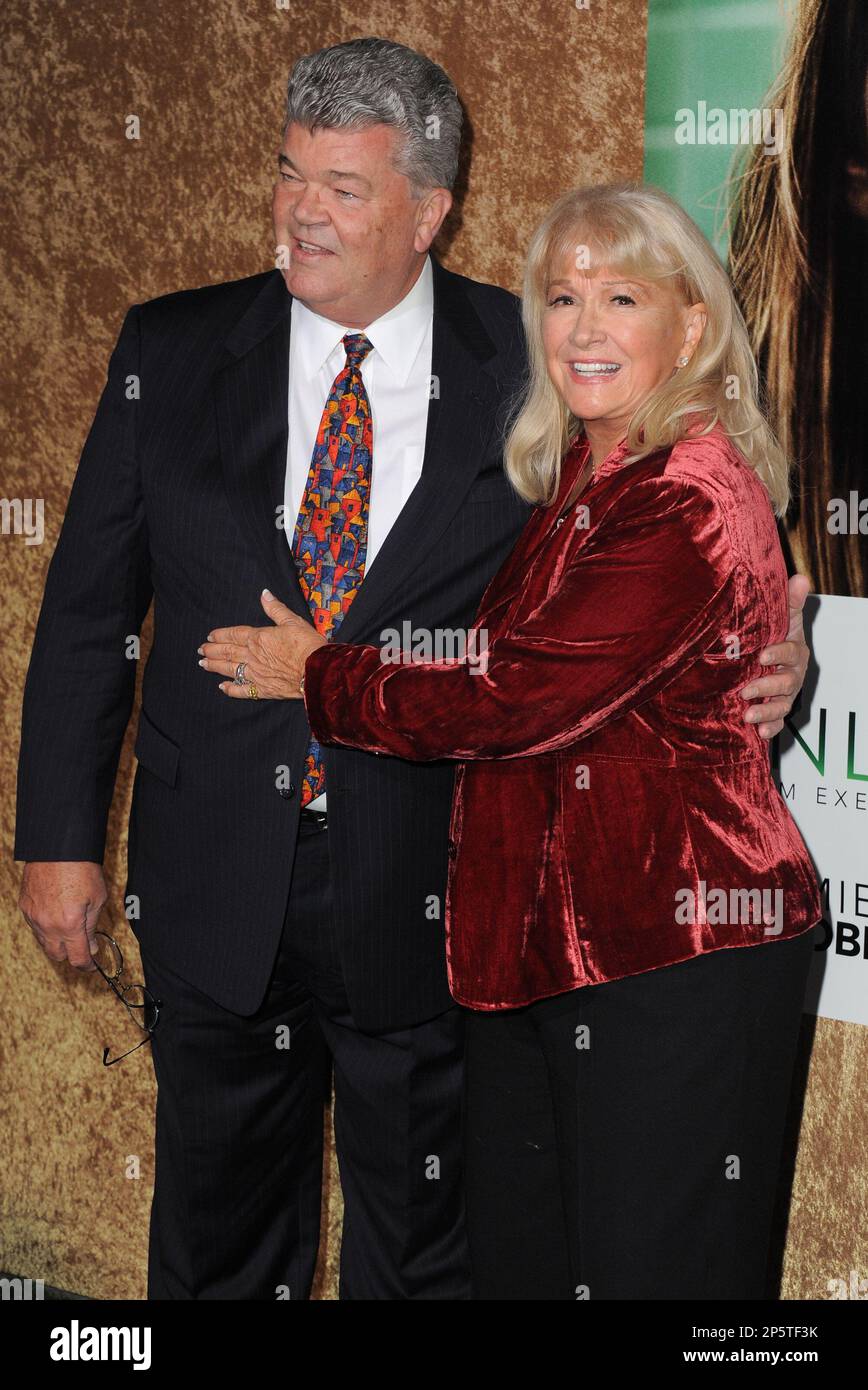 HOLLYWOOD, CA - OCTOBER 06: Actress Diane Ladd arrives at HBO's