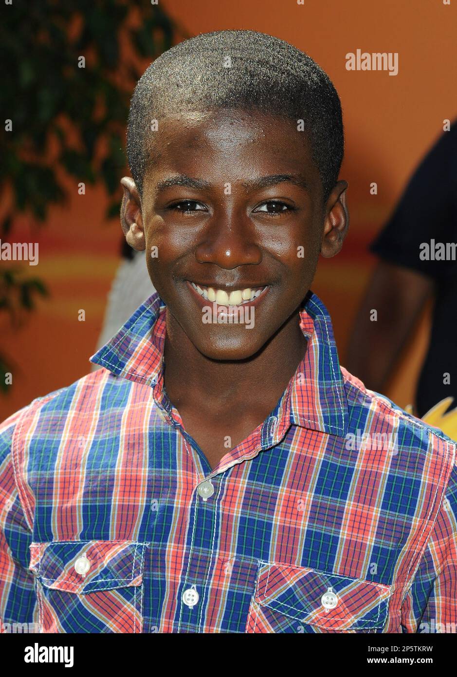 HOLLYWOOD, CA - AUGUST 27: Actor Kwesi Boakye arrives at &ldquo;The Lion King