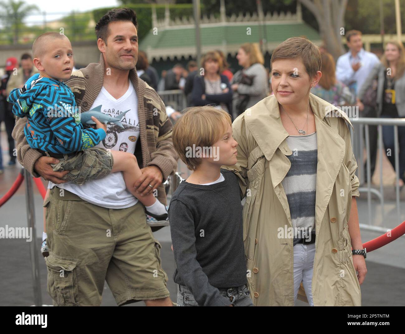 ANAHEIM, CA MAY 07 Actor Adrian Pasdar, Natalie Maines and their