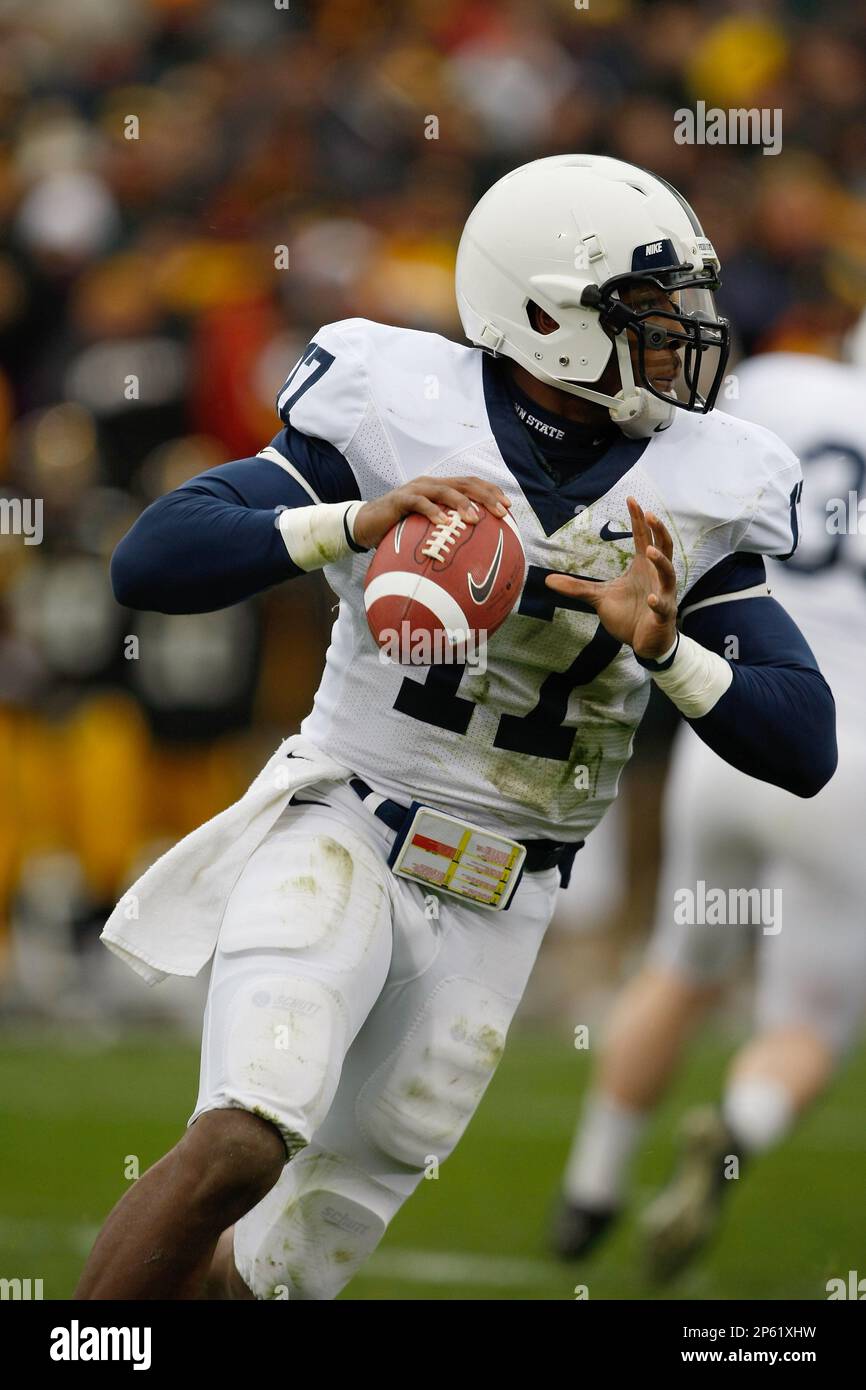 IOWA CITY, IA NOVEMBER 8 Quarterback Daryll Clark 17 of the Penn