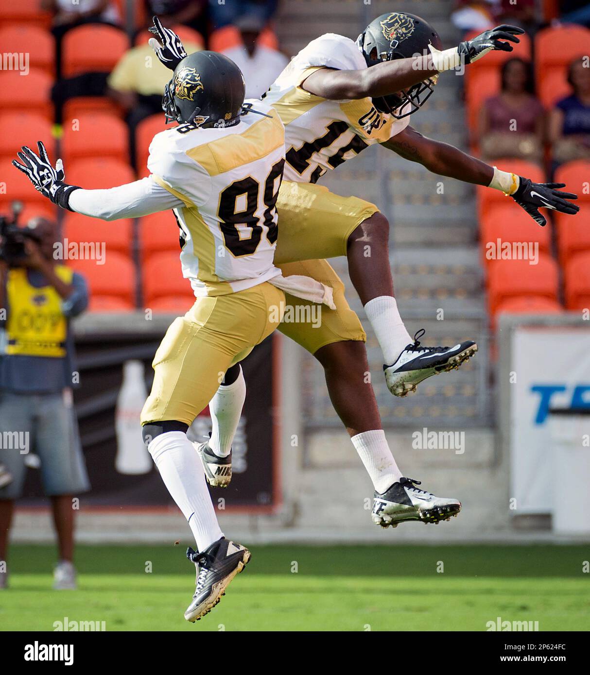 ArkansasPine Bluff wide receiver Dezmond Beverly (15) celebrates with