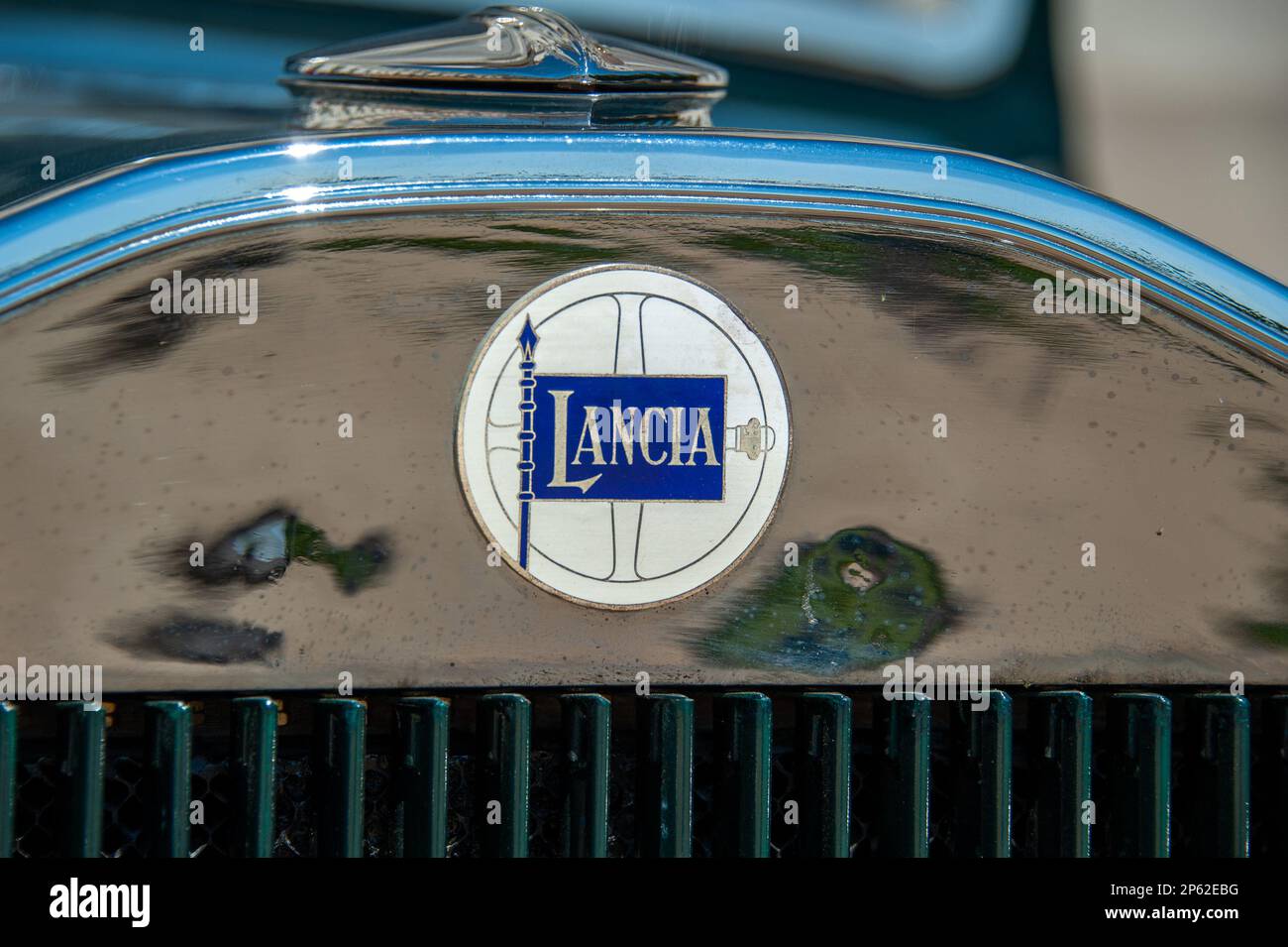 Historical Lancia hood ornament (close up) Stock Photo