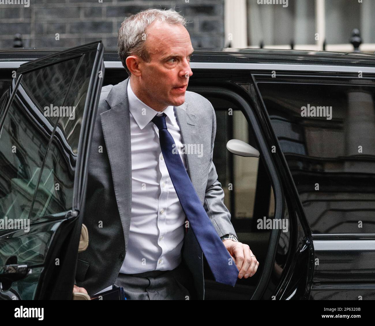 Raab Mp Dominic raab bullying hi-res stock photography and images - Alamy
