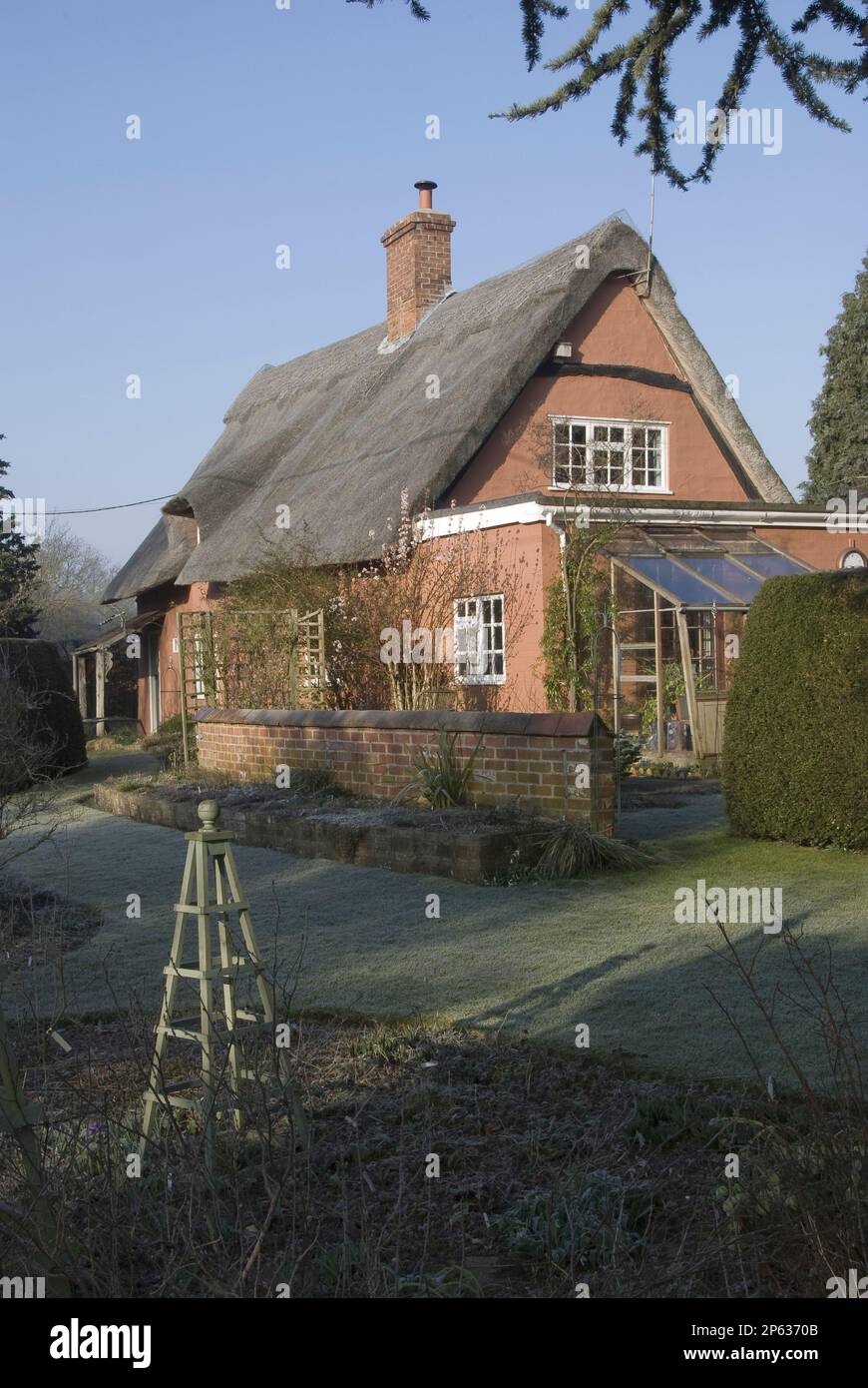 Garden in country house hi-res stock photography and images - Alamy