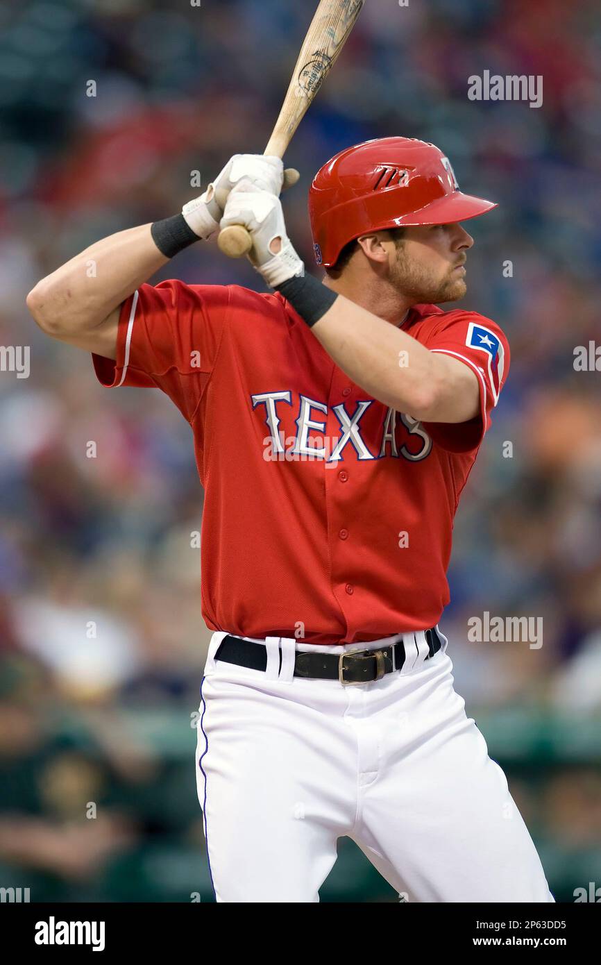 Texas Rangers outfielder Craig Gentry (23) at bat against the Oakland
