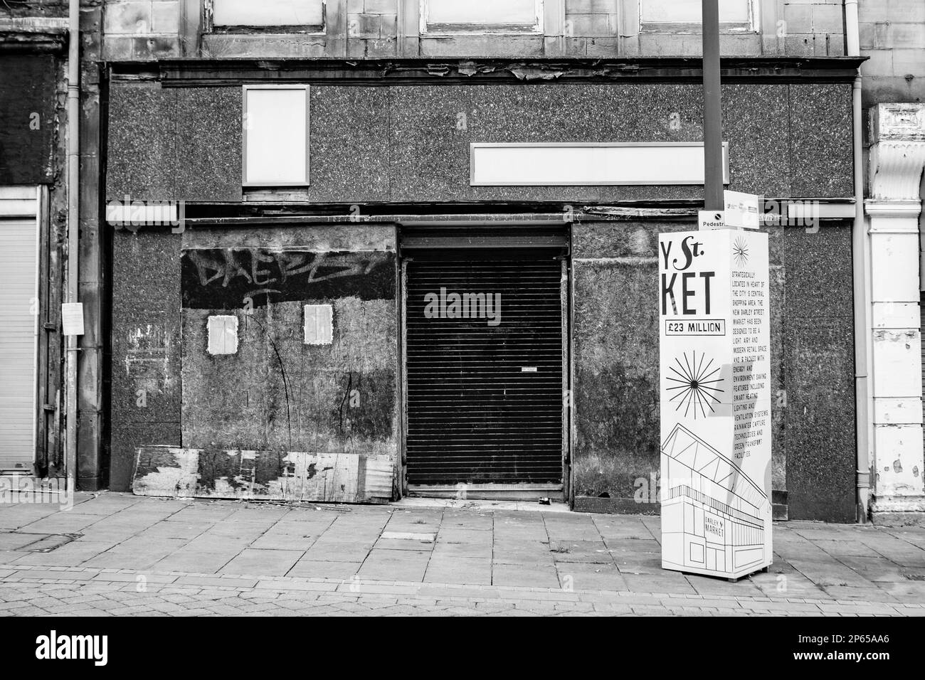 Run down buildings in the centre of Bradford City Centre Stock Photo