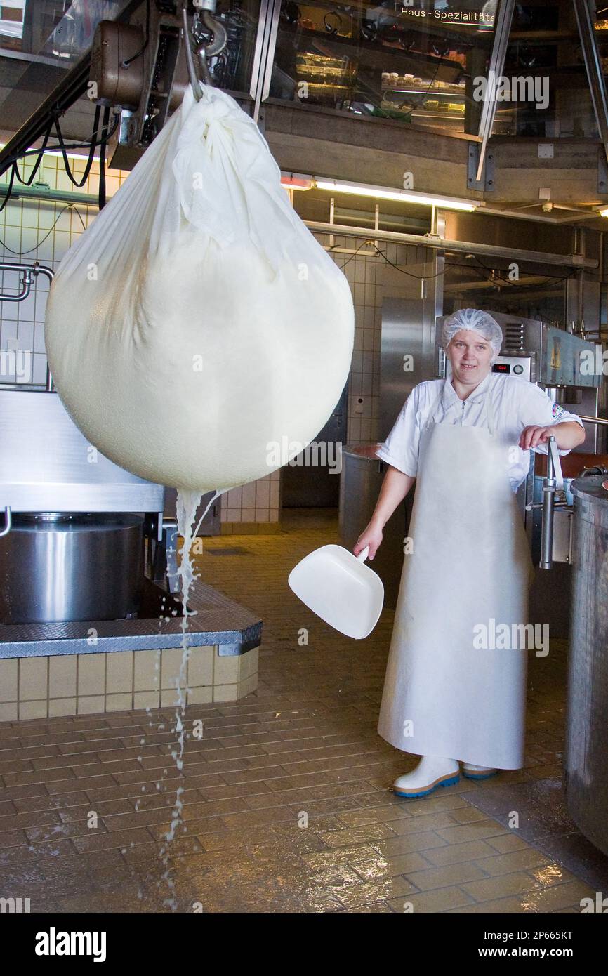 Switzerland, Canton Bern, Affoltern Im Emmental, dairy production of