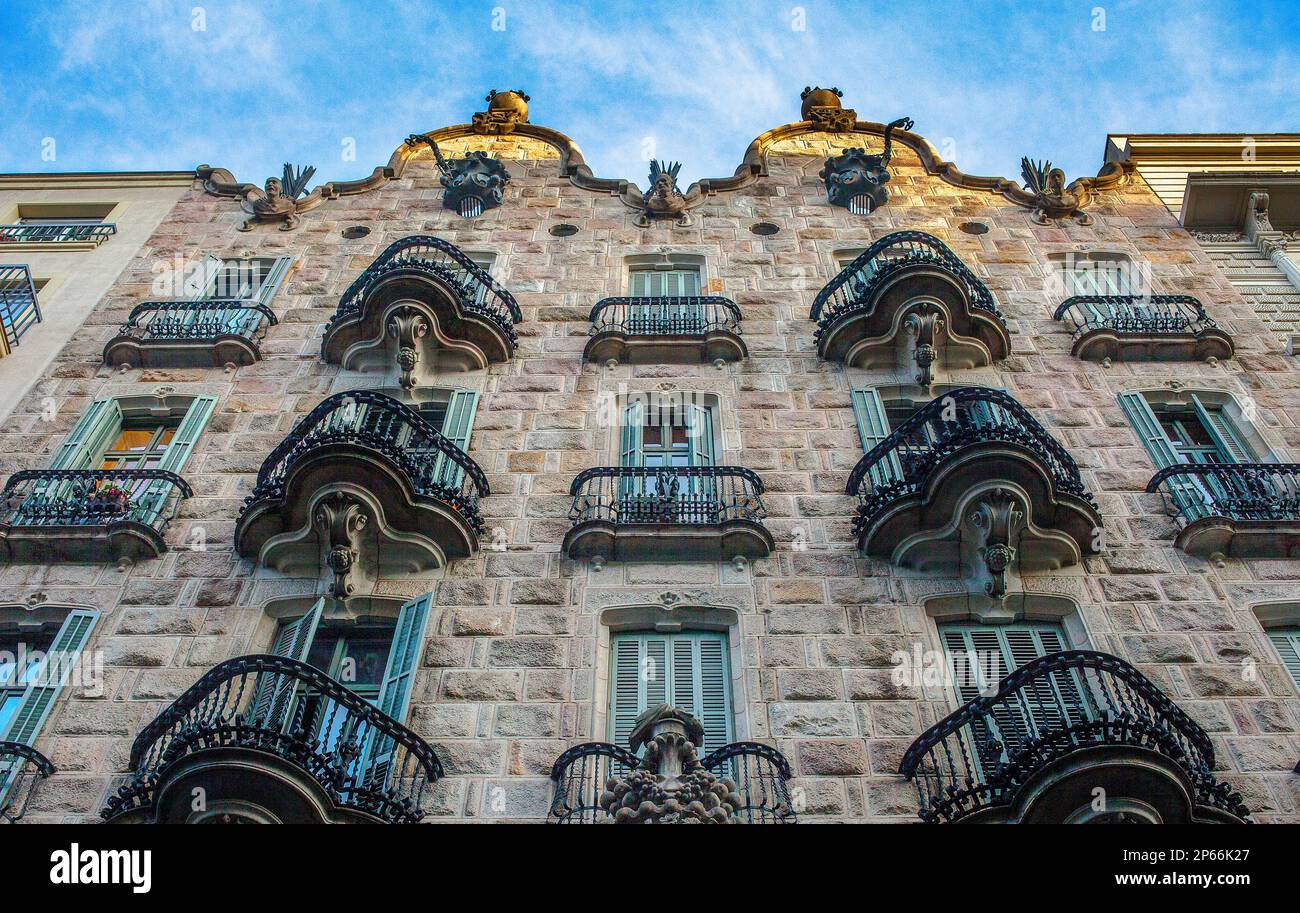 Casa Calvet by Antoni Gaudí, Barcelona, Catalonia Spain Stock Photo - Alamy