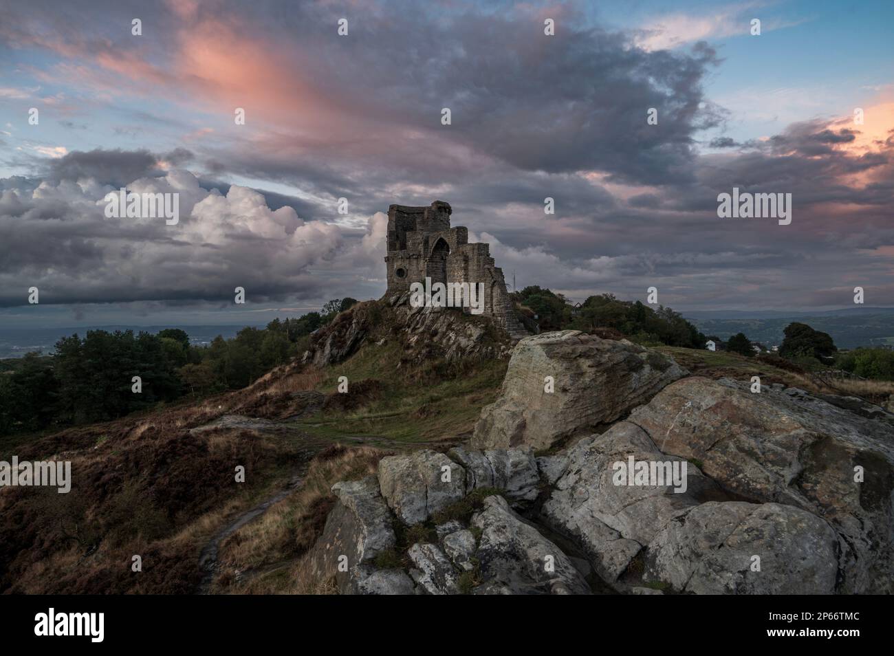 The Mow Cop Folly on the Cheshire Staffordshire border, Cheshire, England, United Kingdom, Europe Stock Photo