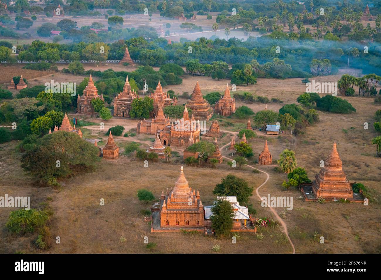 Temples, Bagan (Pagan), UNESCO World Heritage Site, Myanmar (Burma), Asia Stock Photo