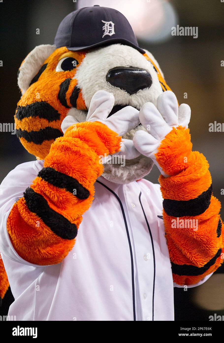 detroit tigers paws stuffed animal