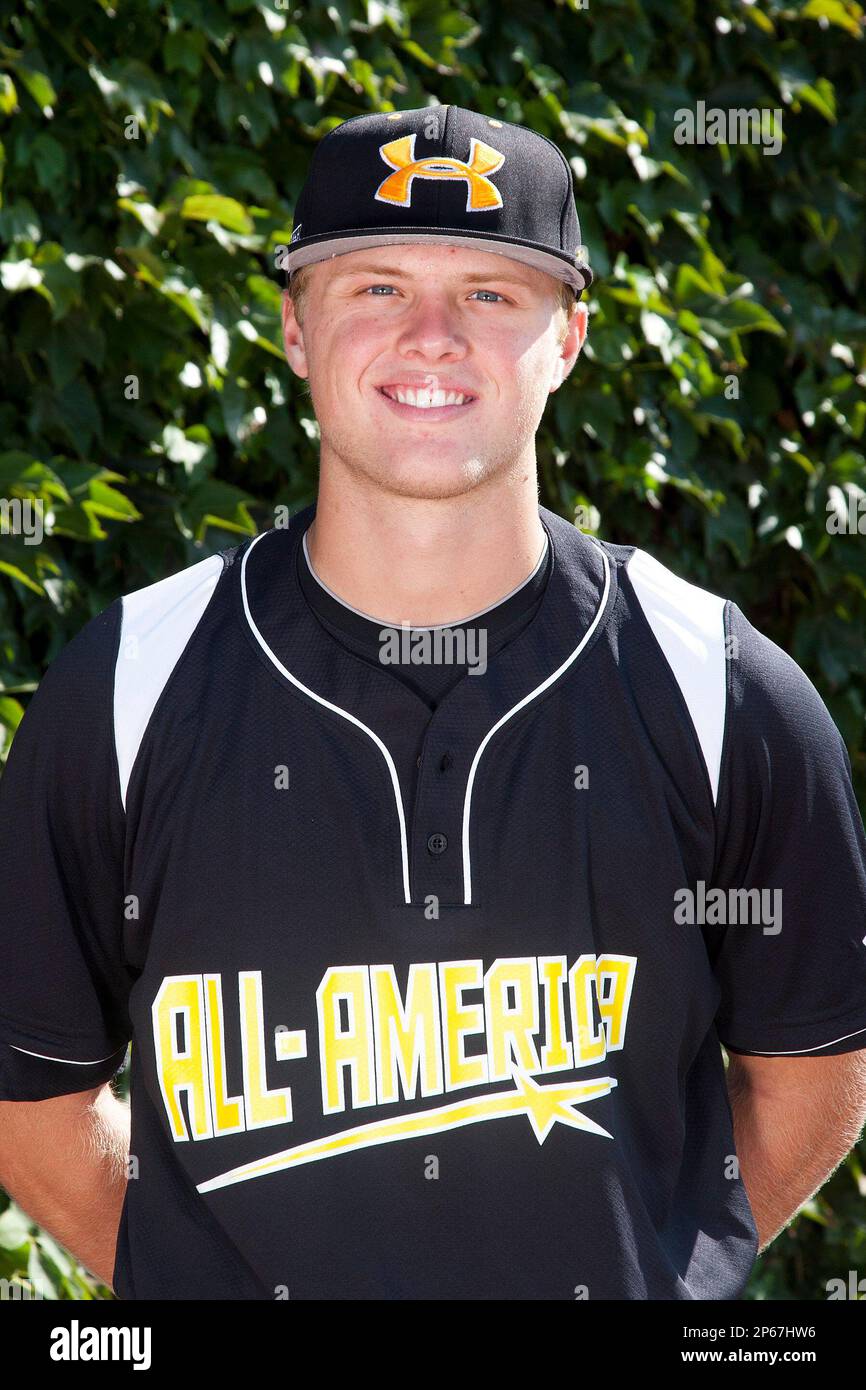 Outfielder Austin Meadows #28 of Grayson High School in Georgia poses for a  photo before participating in the Under Armour All-American Game powered by  Baseball Factory at Wrigley Field on August 18