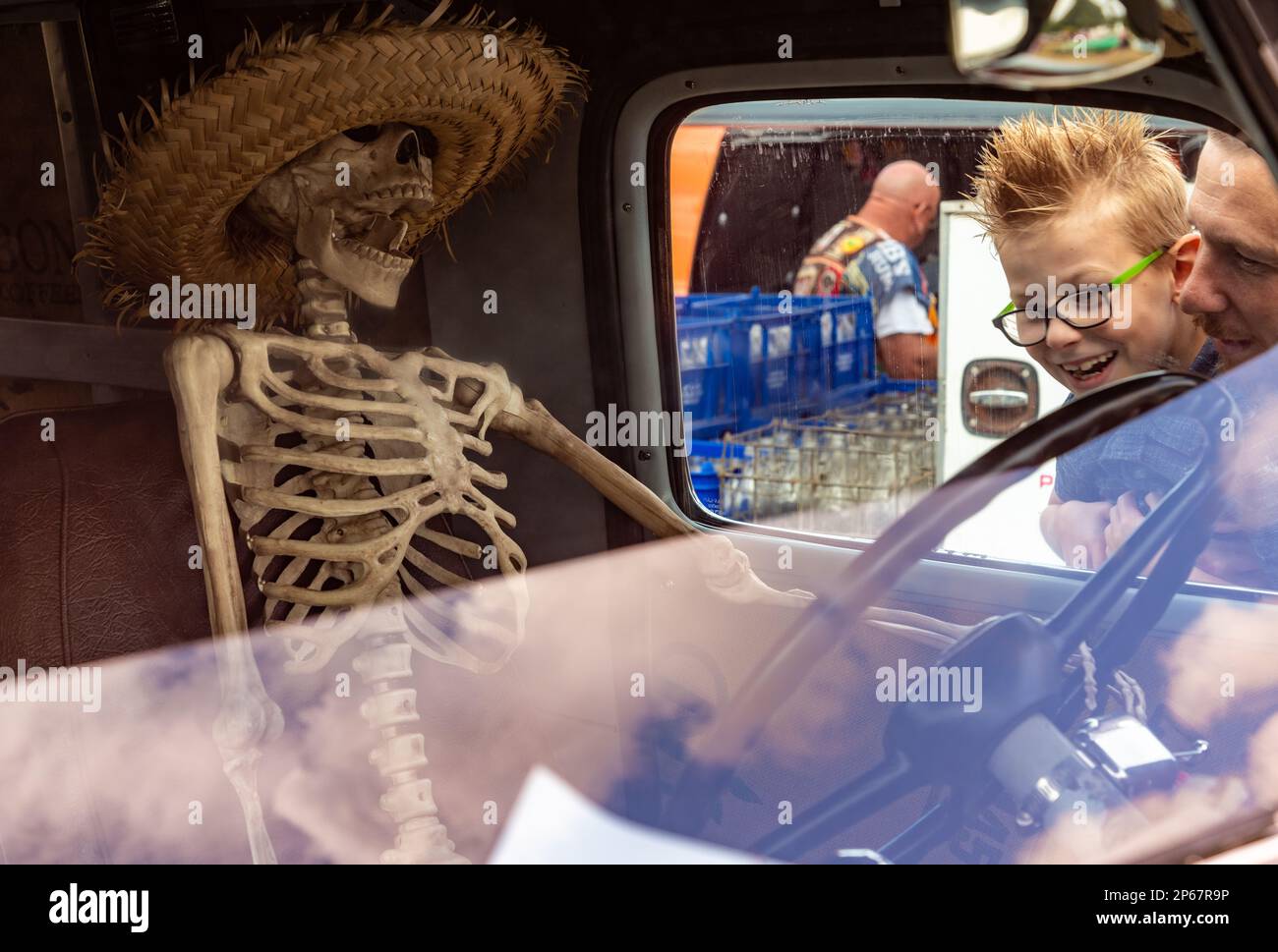 ride sharing skeleton Stock Photo - Alamy