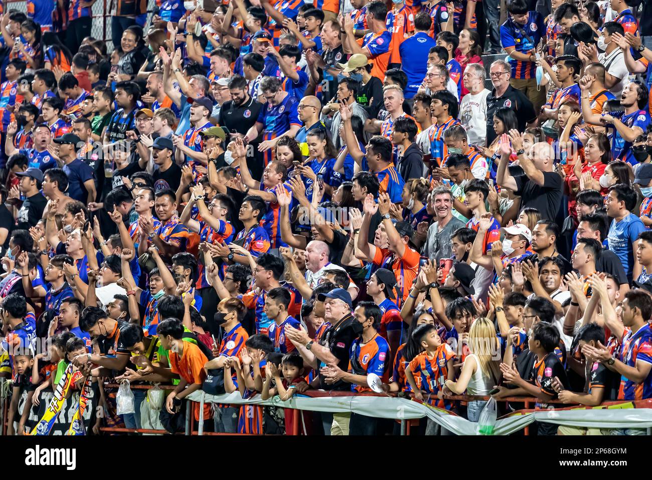 Spectators at Thai Premier League match, PAT Stadium, Bangkok Stock ...