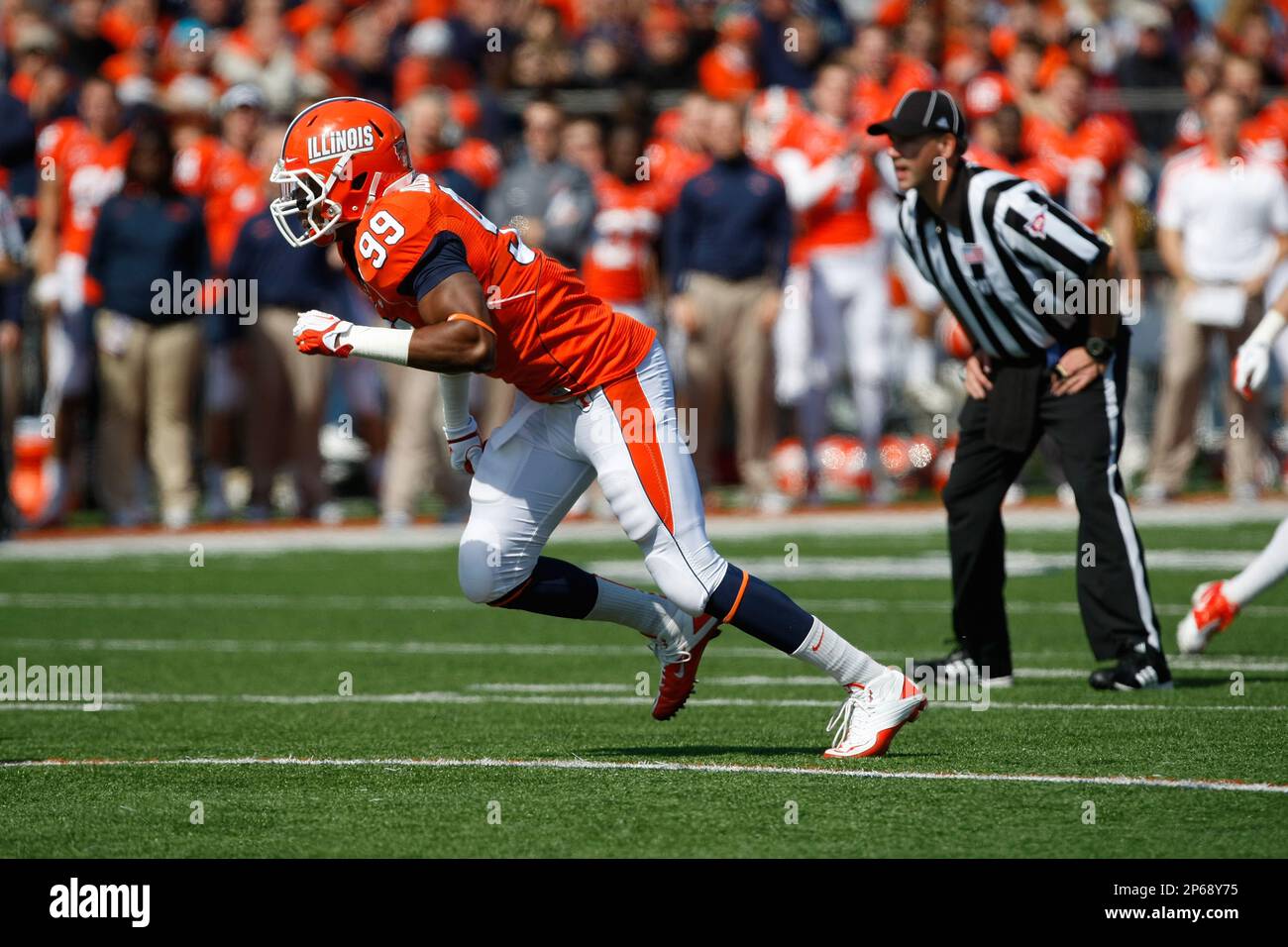 CHAMPAIGN, IL OCTOBER 1 Michael Buchanan 99 of the Illinois