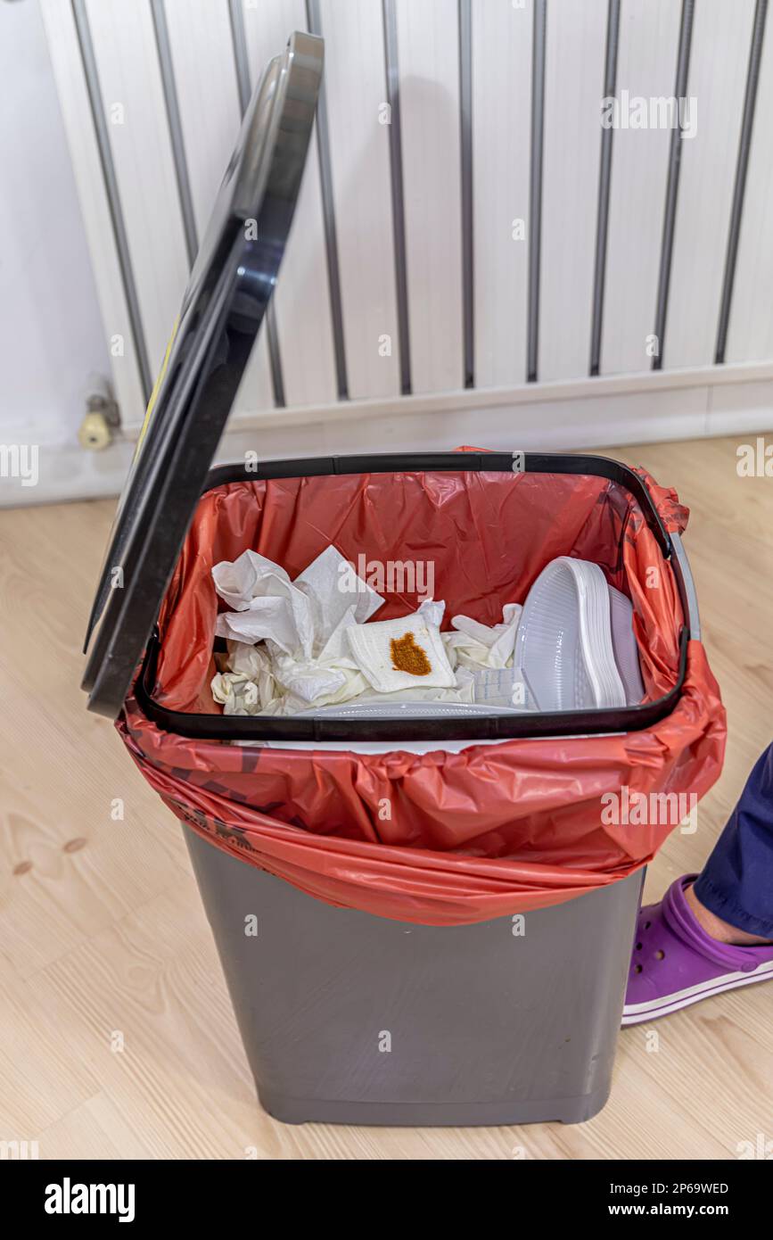 Medical waste dustbin. Infectious waste should be thrown into the