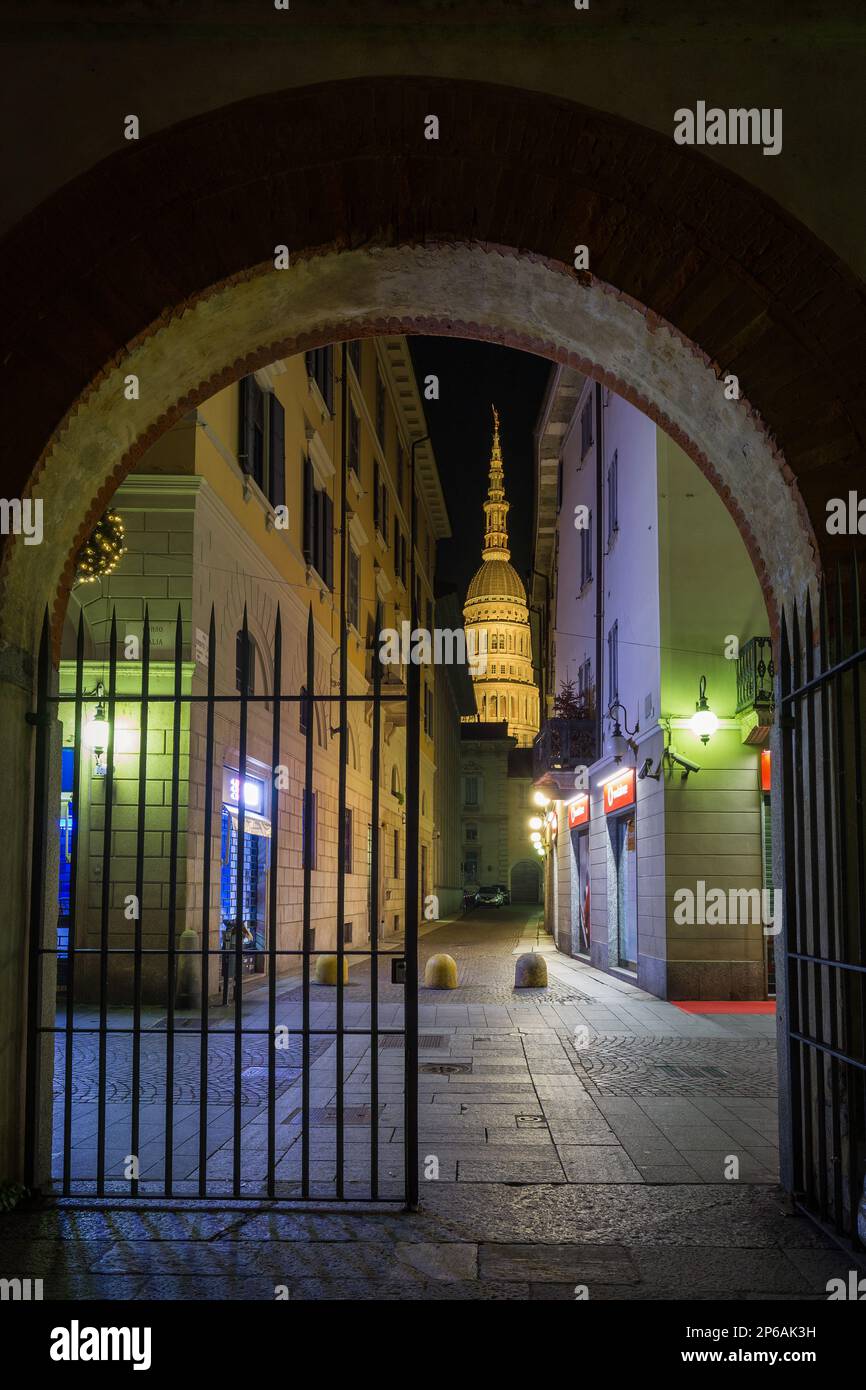 La Cupola di San Gaudenzio Novara Stock Photo Alamy