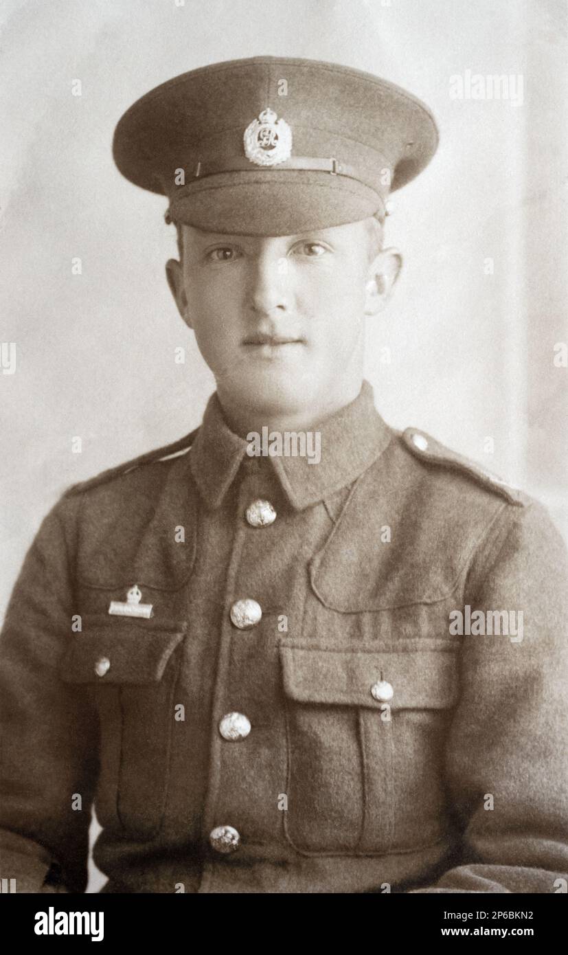 First World War era portrait a British soldier, a Sapper in the Royal Engineers, with the Territorial Force Imperial Service badge. Stock Photo