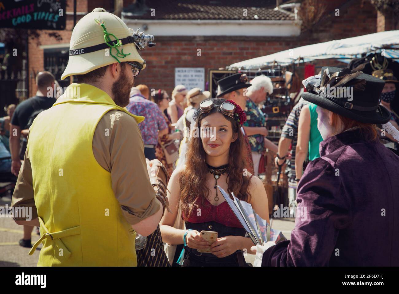 Pith helmet woman hi-res stock photography and images - Alamy