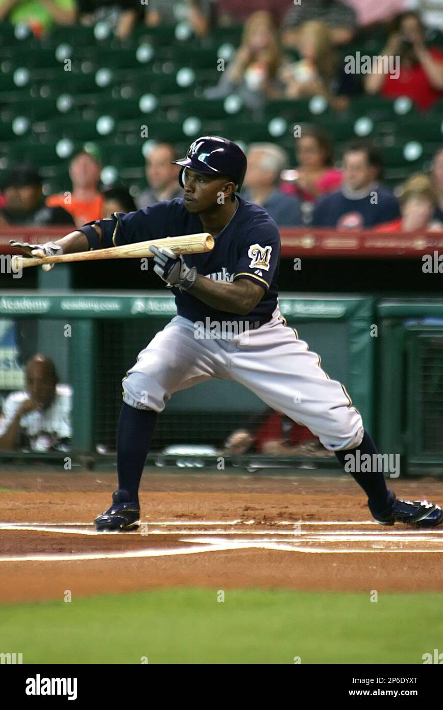 MAY 16 2012 Milwaukee Brewers center fielder Nyjer 2 in the
