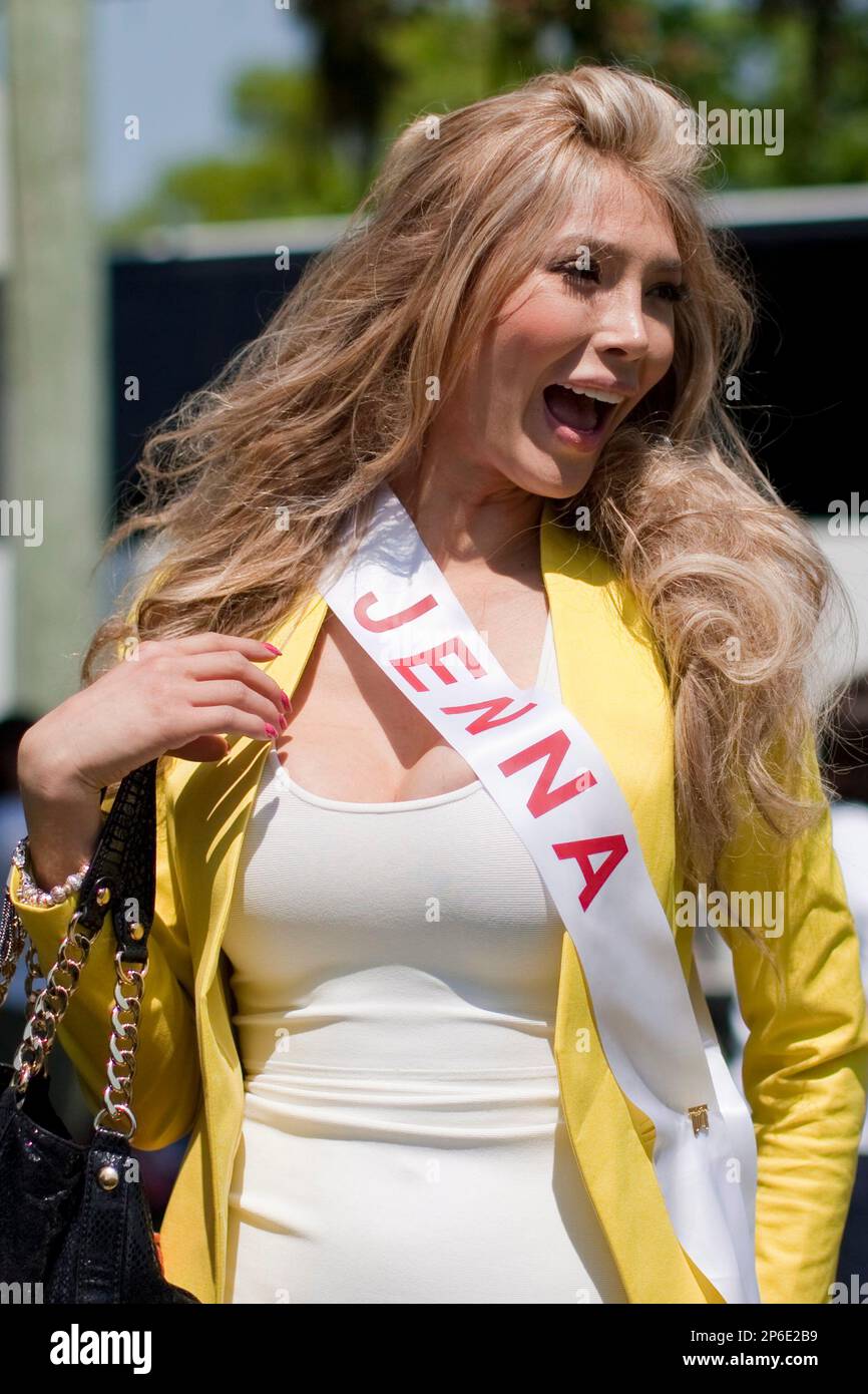 Vancouver's transgendered Miss Universe Canada contestant Jenna