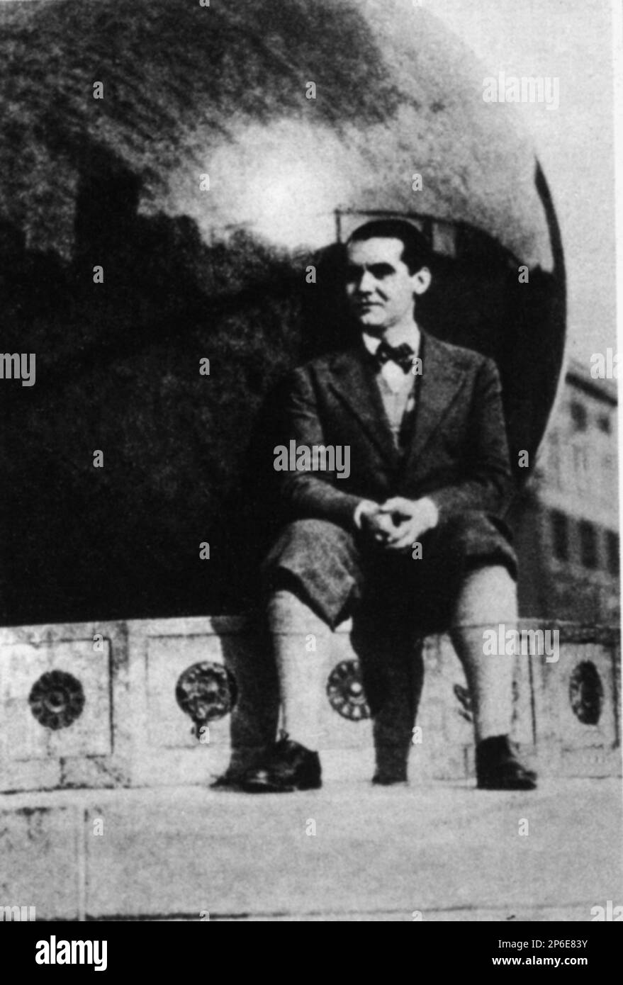 1929, New York , USA The spanish poet FEDERICO GARCIA LORCA ( 1898