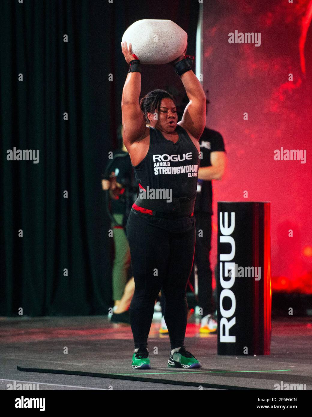 Columbus, Ohio, United States. 4th Mar, 2023. Andrea Thompson (GBR) competes in the Unspunnen Stone Throw at the Arnold Strongwoman Classic in Columbus, Ohio. Credit: Brent Clark/Alamy Live News Stock Photo