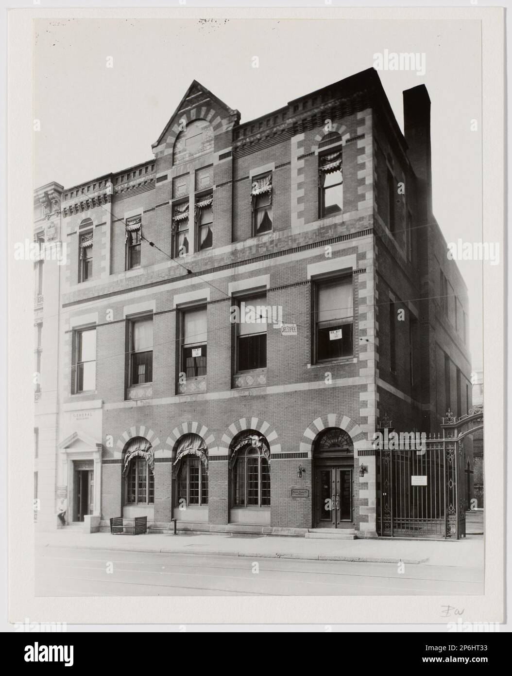 Berenice Abbott, Untitled [Phoenix Insurance Building, Hartford, CT], c ...