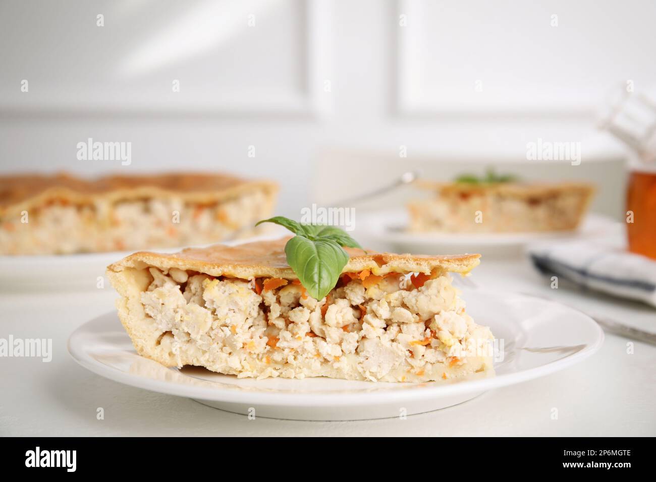 Chicken pie with pastry leaves hi-res stock photography and images - Alamy