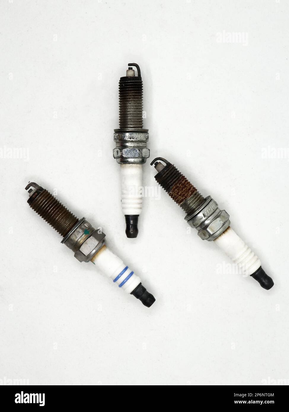 old rusty copper spark plugs used in automobile combuston engines