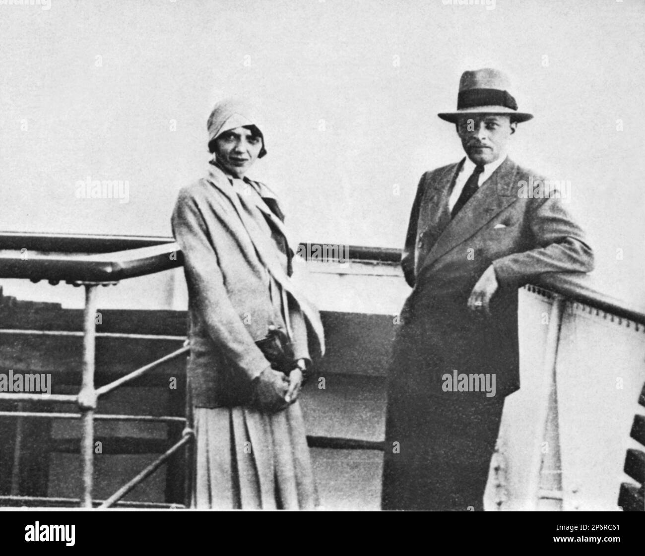 1936 , june, Capri , Italy  : The princess MAFALDA di SAVOIA ( Roma , 19 november 1902 - Buchenwald concentration camp 28 august 1943 ) daughter of  King VITTORIO EMANUELE III and the Queen ELENA ( del Montenegro ) di Savoia.  In this photo, during the travel from Napoli to Capri  with  husband , the german prince Philipp of HESSE Kassel ( Filippo d' ASSIA , 1896 - 1980 ), married three mounths later .- RE - REGINA - CASA SAVOIA - ITALIA - REALI - Nobiltà  ITALIANA - SAVOY - NOBILITY - ROYALTY - HISTORY - FOTO STORICHE  ---- Archivio GBB Stock Photo