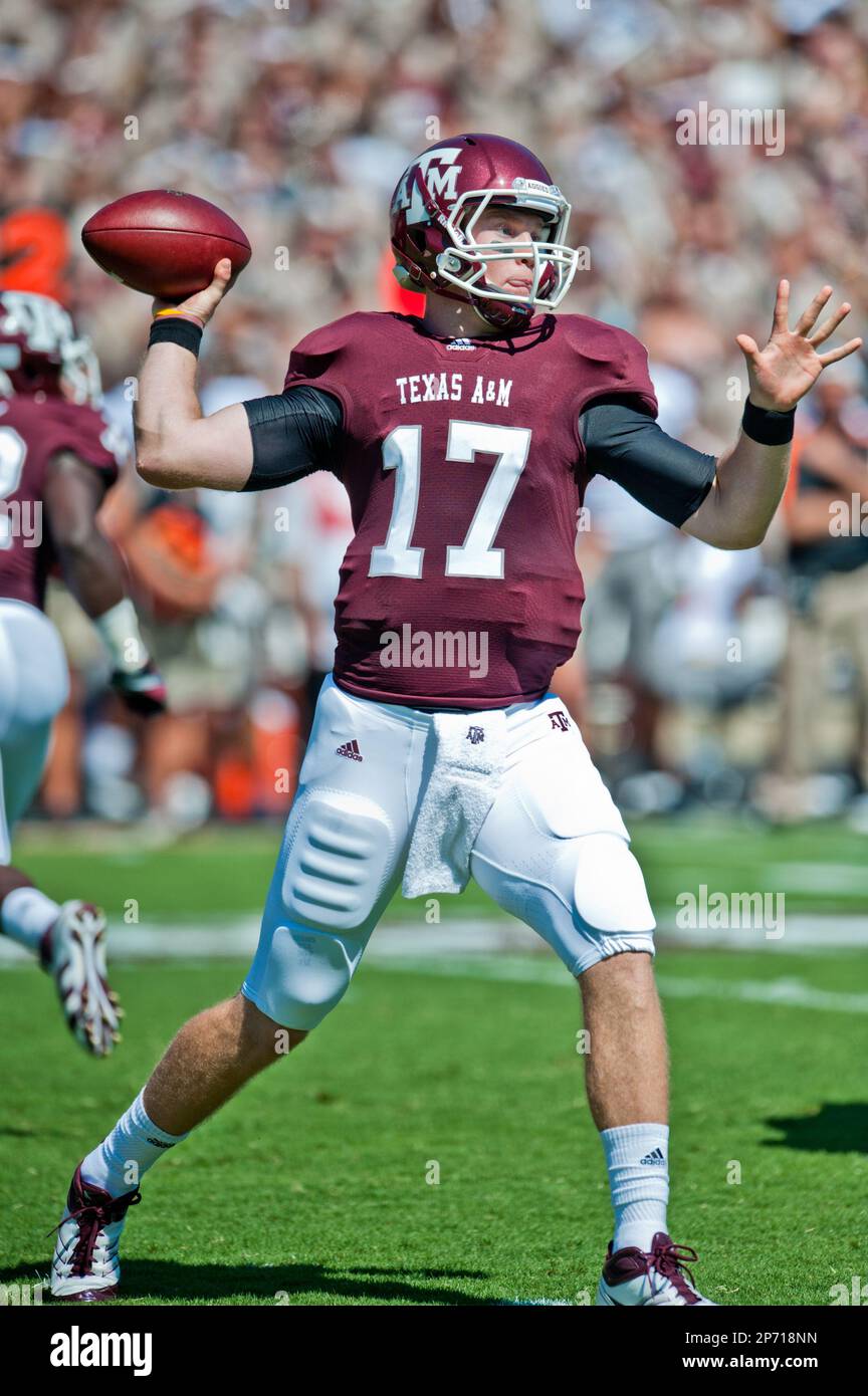 Sept 24, 2011 .Texas A&M Aggies quarterback Ryan Tannehill (17) passes ...