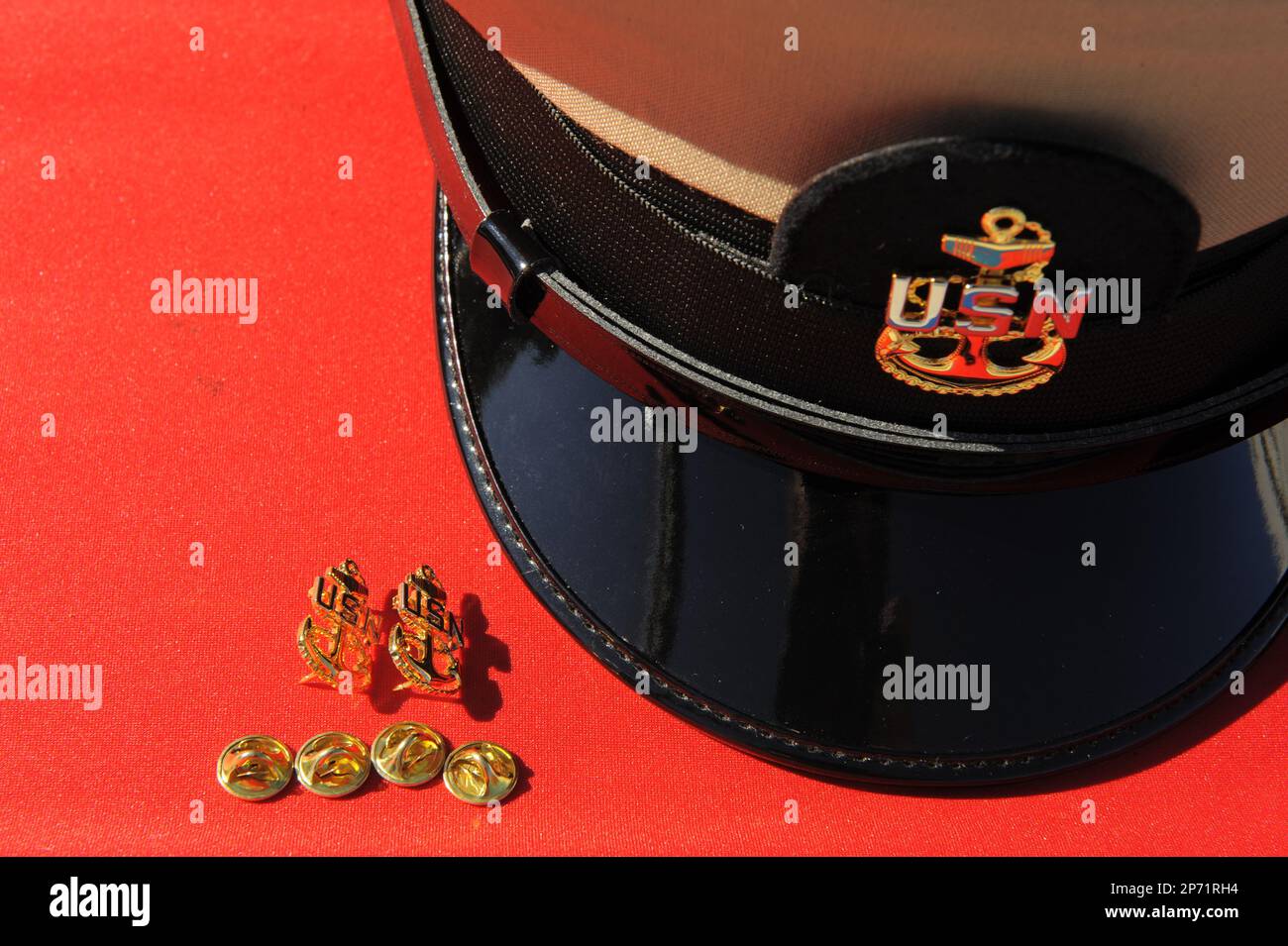 Petty officer insignia hi-res stock photography and images - Alamy