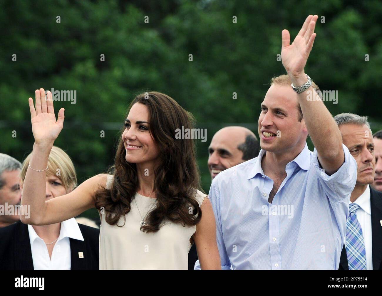 The Duke and the Duchess of Cambridge wave as they visit Fort Levis in Levis,  Quebec on Sunday, July 3, 2011. (AP Photo/The Canadian Press, Sean  Kilpatrick Stock Photo - Alamy