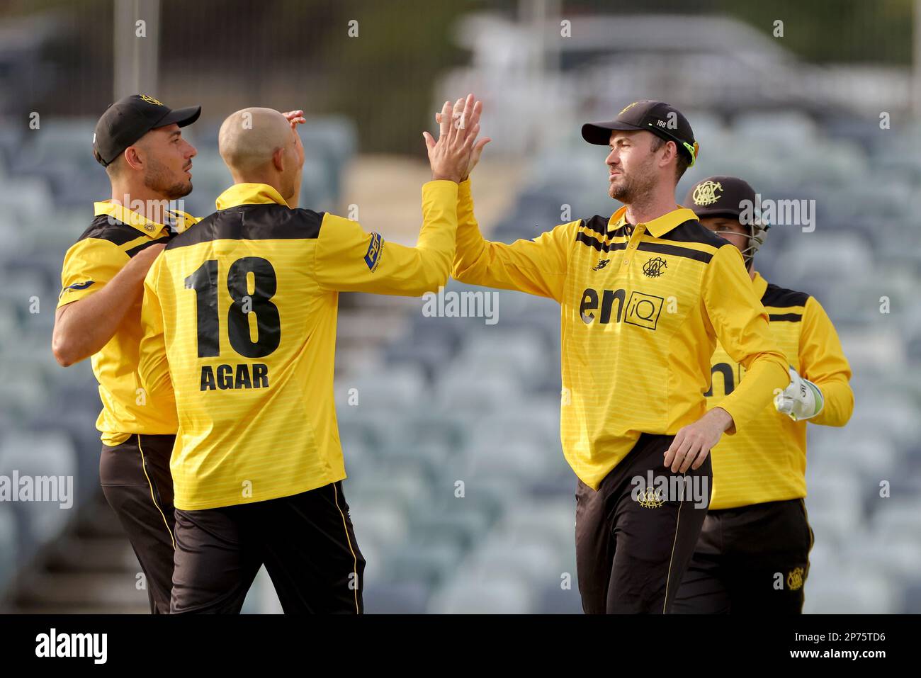 Ashton Agar (L) and Ashton Turner of Western Australia celebrate after  taking the wicket of Henry Hunt of South Australia during the Marsh One-Day  Cup 2022-23 Final cricket match between Western Australia