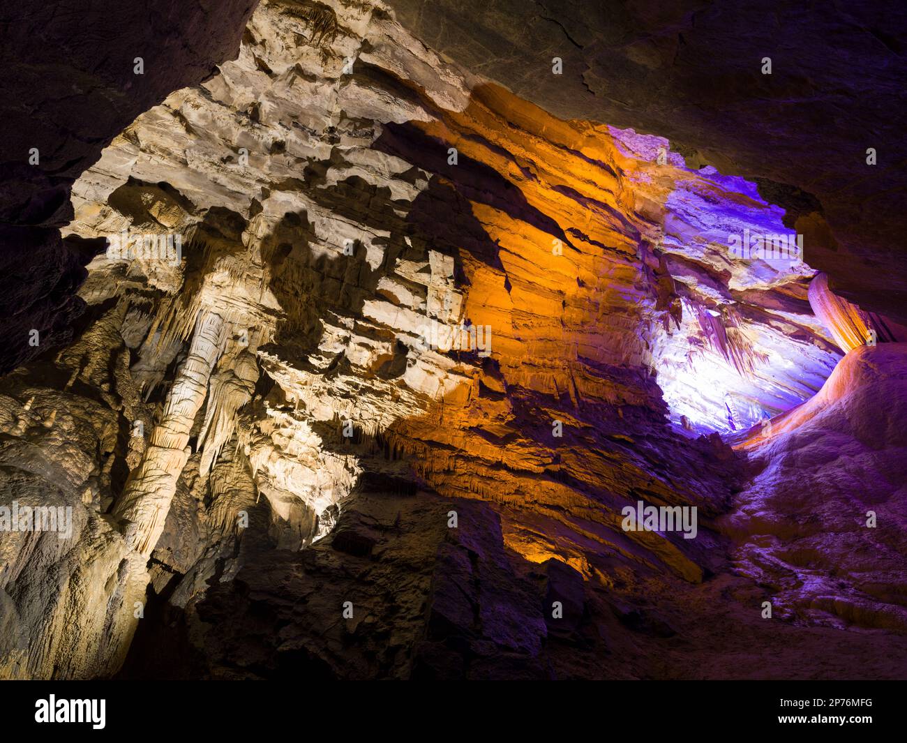 Gokgol Cave ( Turkish; Gökgöl Cave) hiking trail. Important caves of