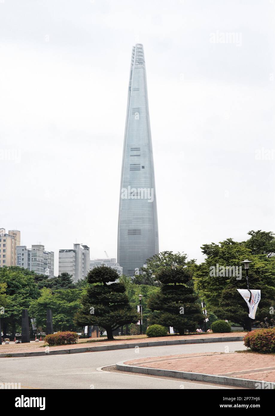 Seoul, South Korea - May 2022: Songpa-gu, Lotte World Tower and cityscape, Tallest skyscrapper in Seoul Stock Photo