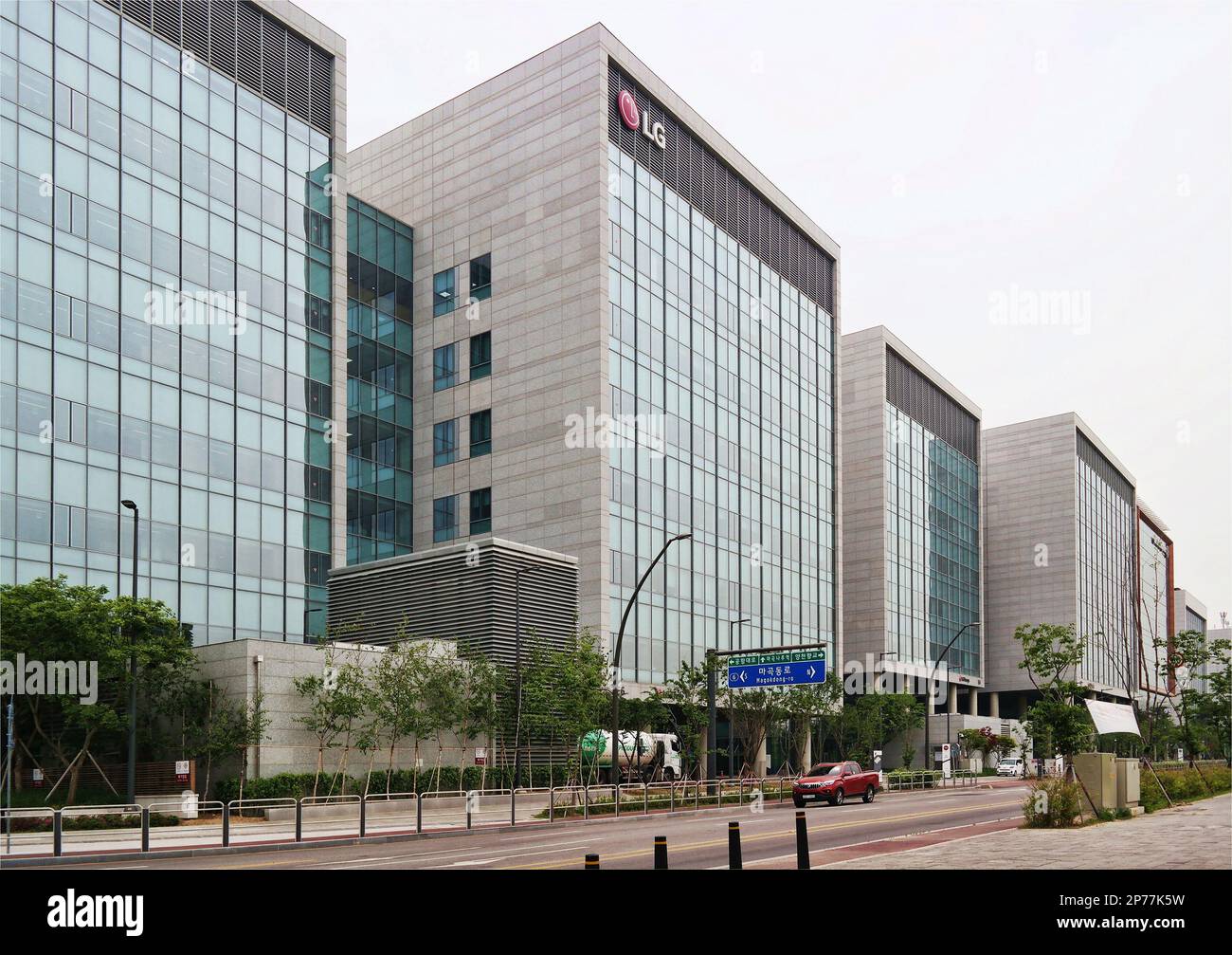 Seoul, South Korea - May 2022: The building of LG Science Park in Magok designed by HOK.Magok-dong, Gangseo-gu Stock Photo