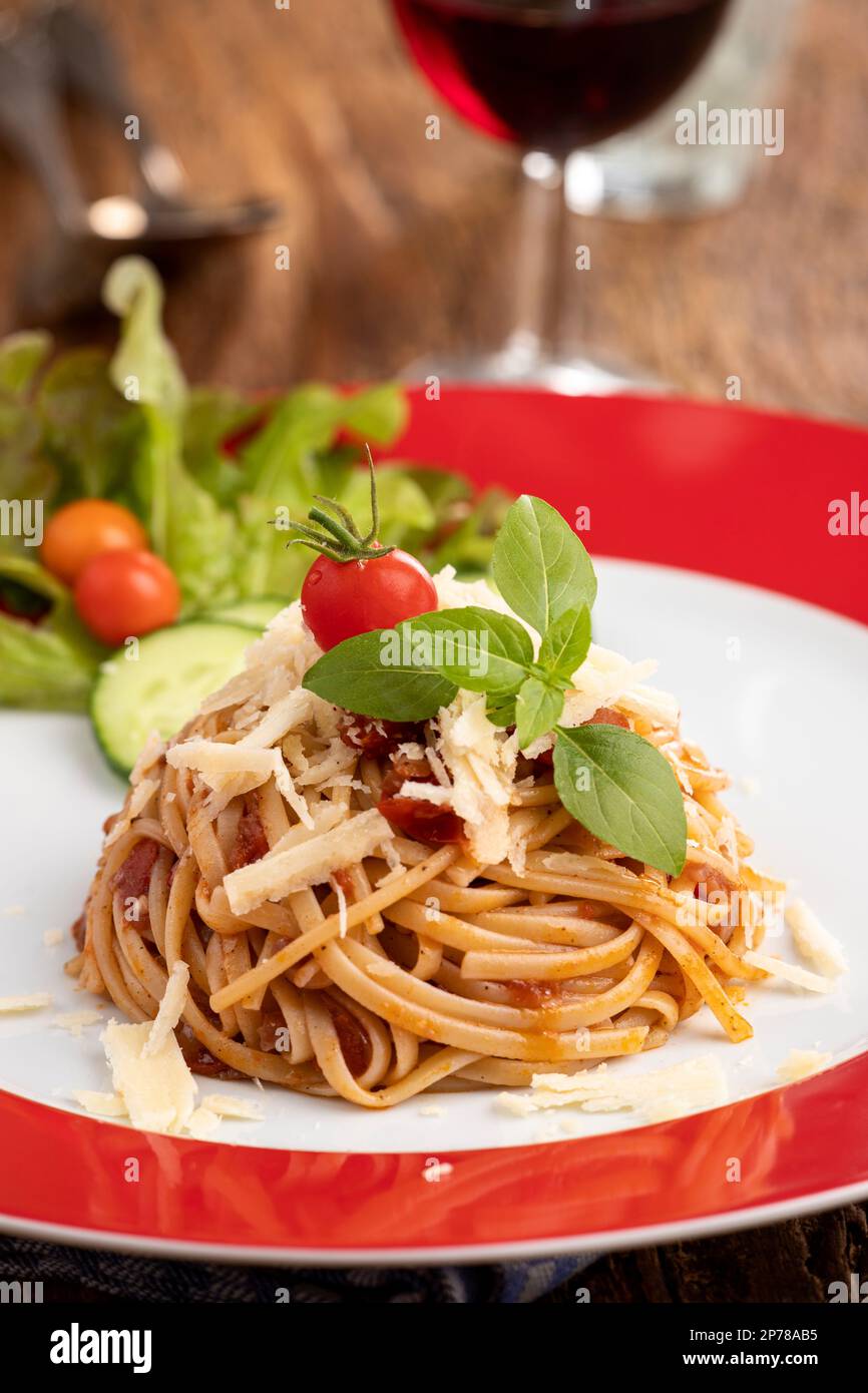 Italian Spaghetti With Tomato Sauce Stock Photo - Alamy