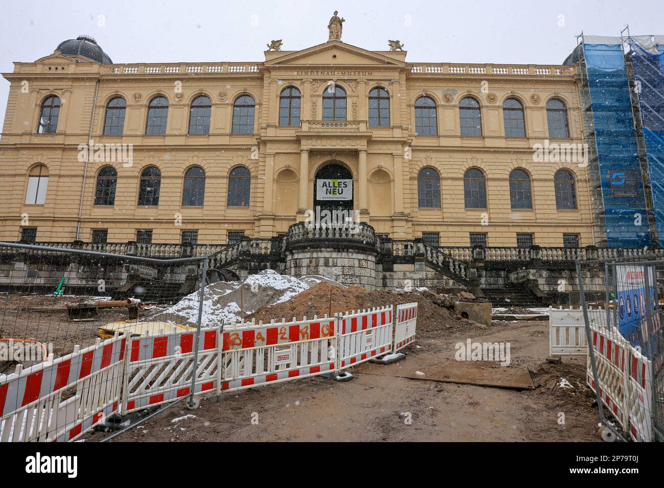 Altenburg, Germany. 08th Mar, 2023. "Everything new .but it will take a